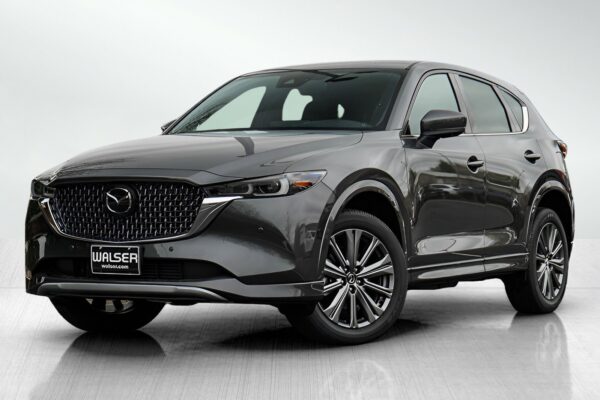 Оновлена Mazda CX‑5 2025: гібрид, новий інтер’єр і більше простору