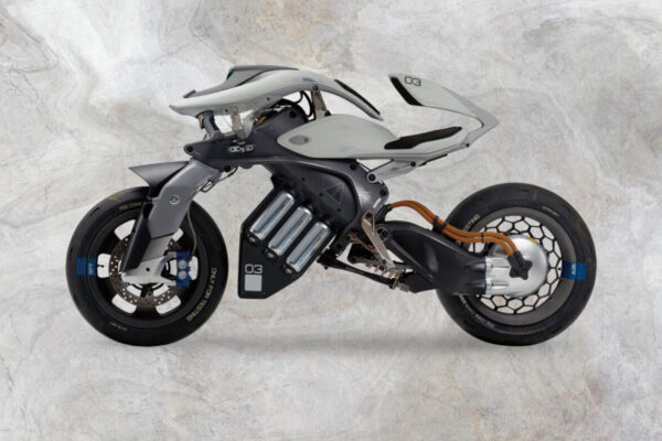 Мотоцикл майбутнього: Yamaha показала автономного двоколісного помічника